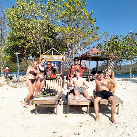 T&T Homestay Kuta  Zewnętrze zdjęcie
