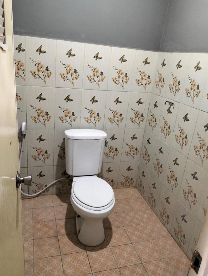 T&T Homestay Kuta  Zewnętrze zdjęcie