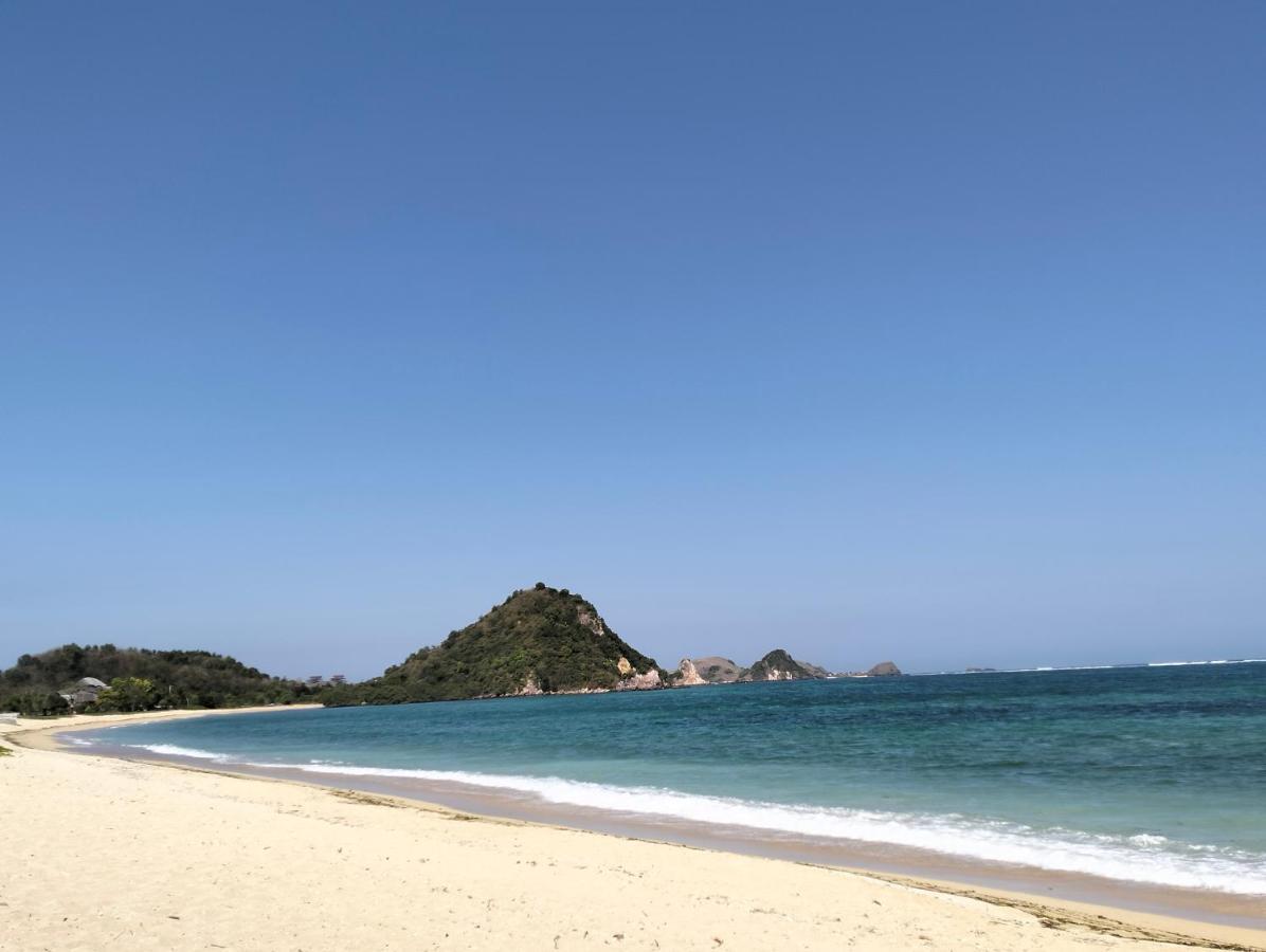 T&T Homestay Kuta  Zewnętrze zdjęcie