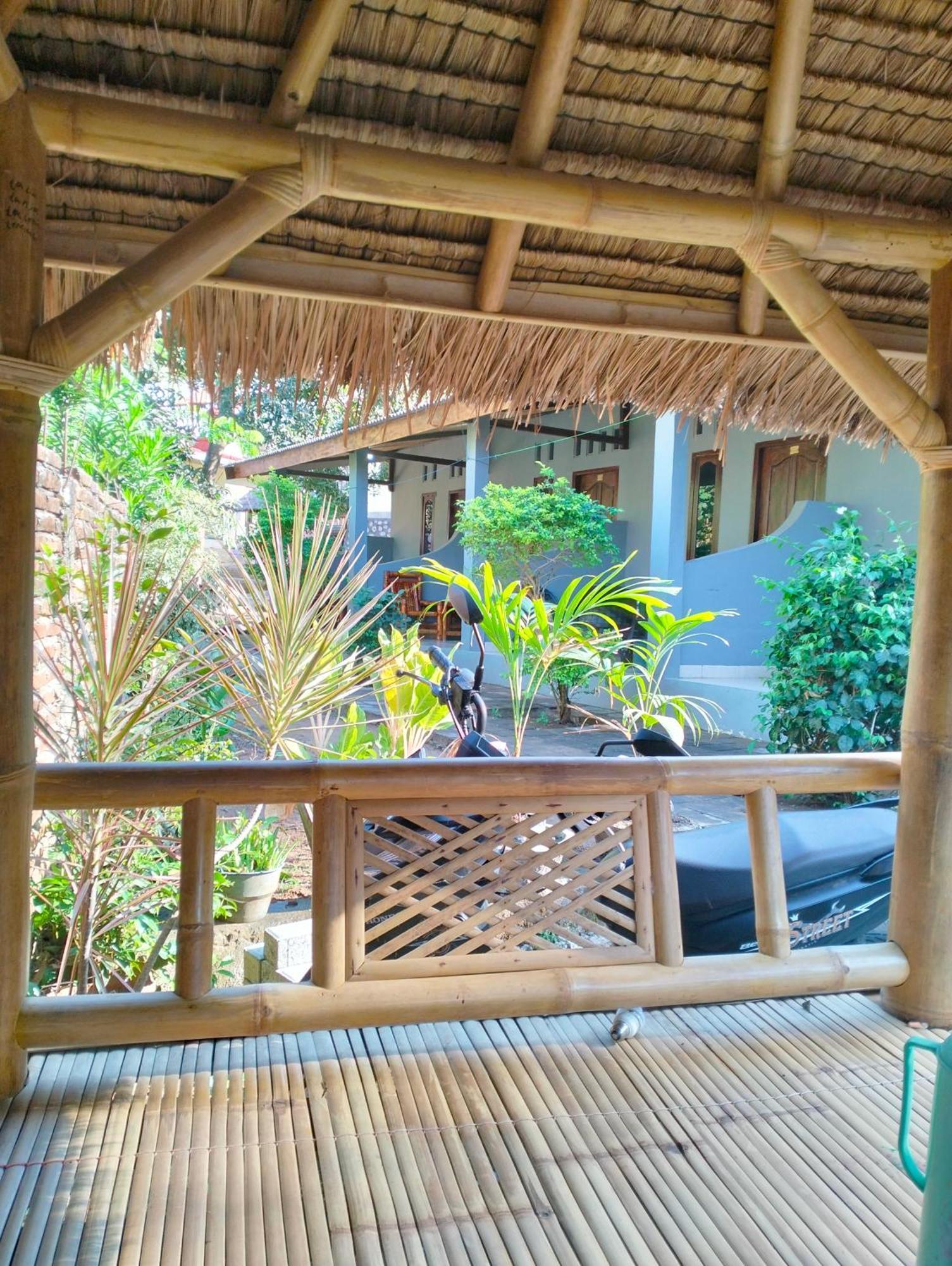 T&T Homestay Kuta  Zewnętrze zdjęcie