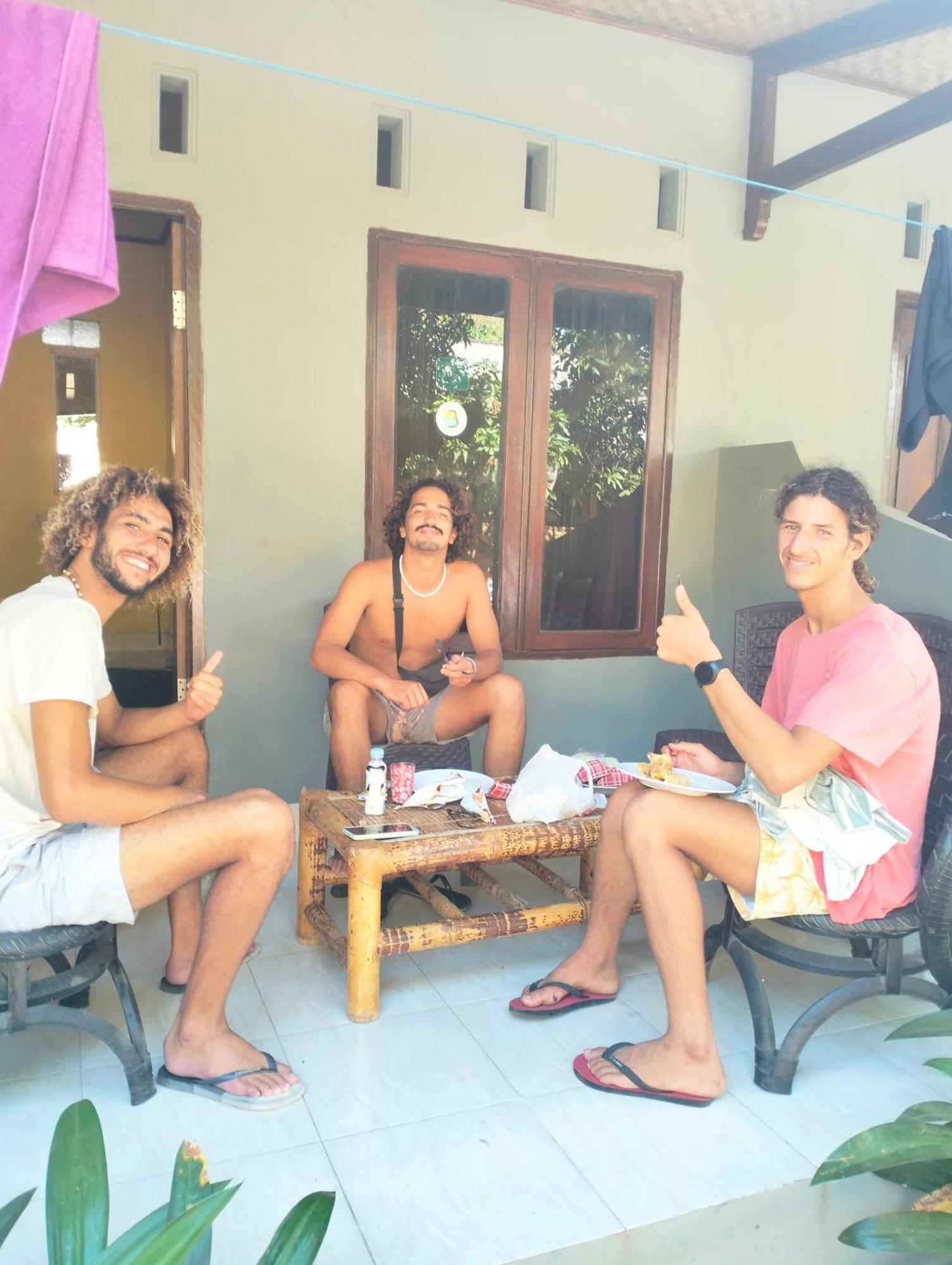 T&T Homestay Kuta  Zewnętrze zdjęcie