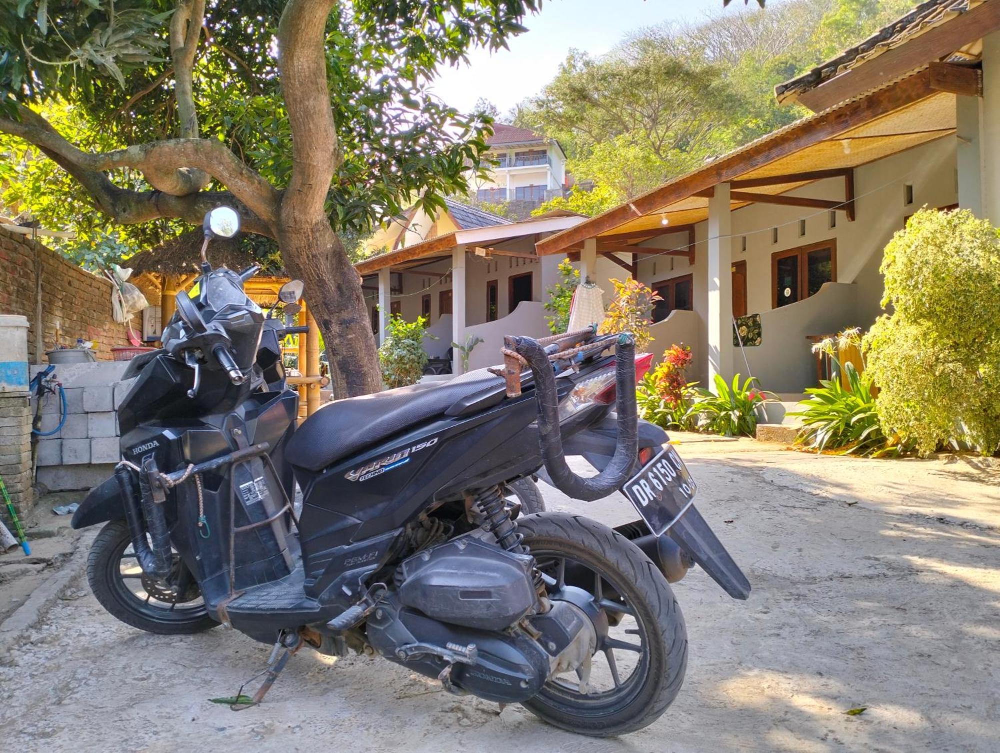 T&T Homestay Kuta  Zewnętrze zdjęcie